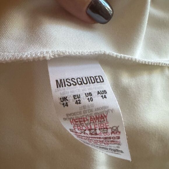 NWT Misguided White Scuba Bandeau Skater Dress Size 10 - Picture 3 of 5